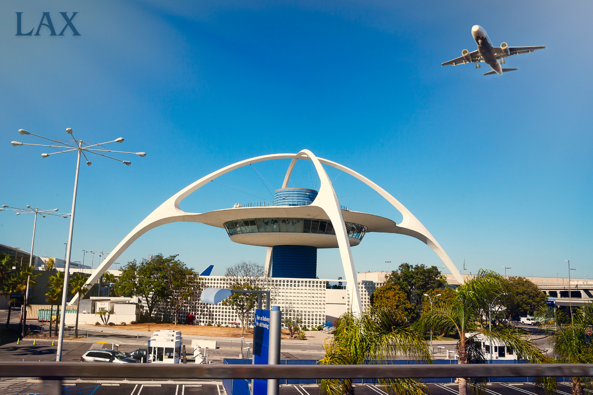 Delta Flight DL275’s Diversion to LAX